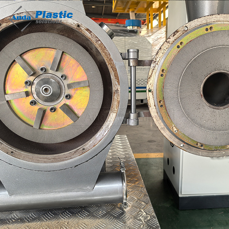 Anda Économie d'énergie lourde PVC Machine de moulin à poudre de pulvérisation en plastique PVC