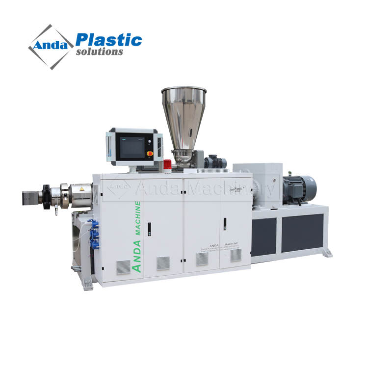 Ligne de production de chemins de c&acirc;bles en PVC, machine de goulottes de c&acirc;bles en PVC, machine de chemins de c&acirc;bles en PVC, ligne de production de petits profil&eacute;s en PVC