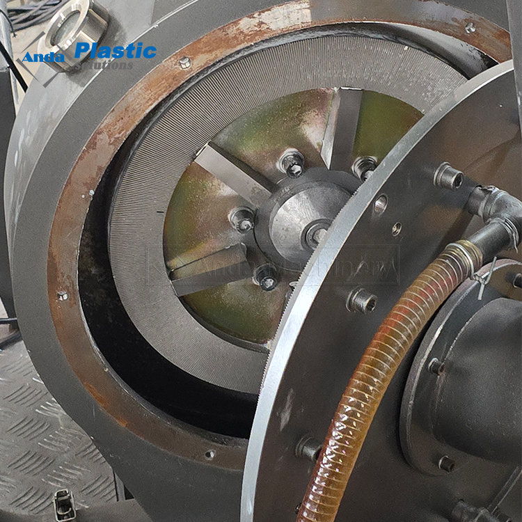 Anda machine à pulvérisation PVC d'économie d'énergie lourde