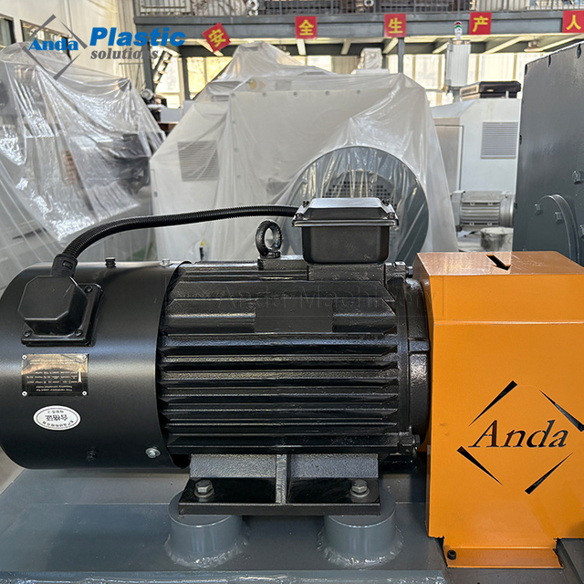 Anda Motors de réticence à haute efficacité énergétique