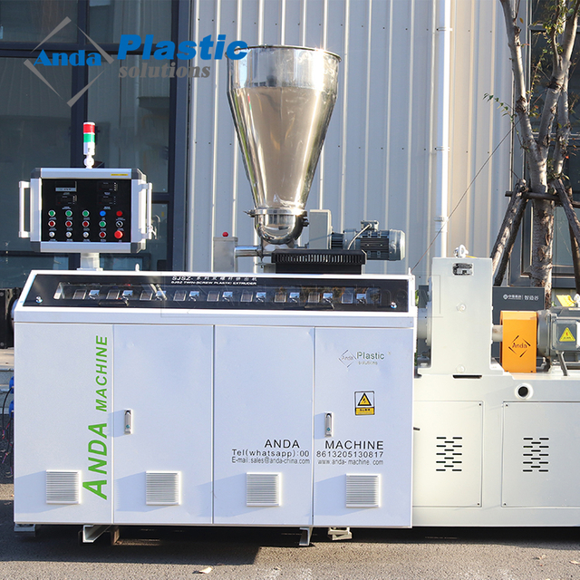 PVC SOFFIT PANNEL FAILLEMENT LIGNE D'INTUSTION DE MACHINE