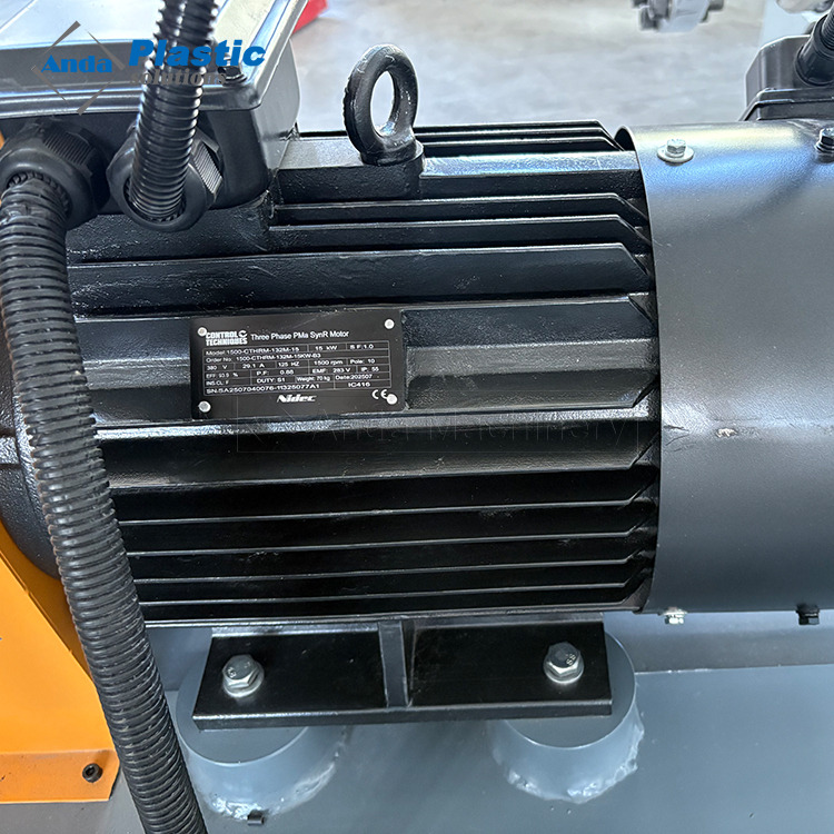 Anda Motors de réticence à haute efficacité énergétique