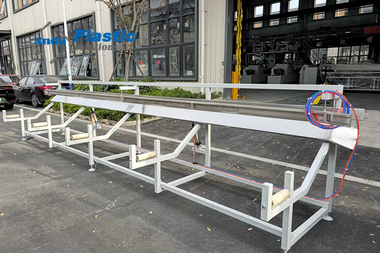 Anda Machine de fabrication de portes WPC