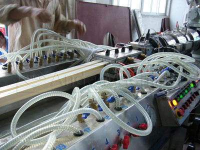 Machine de goulotte de câble en PVC